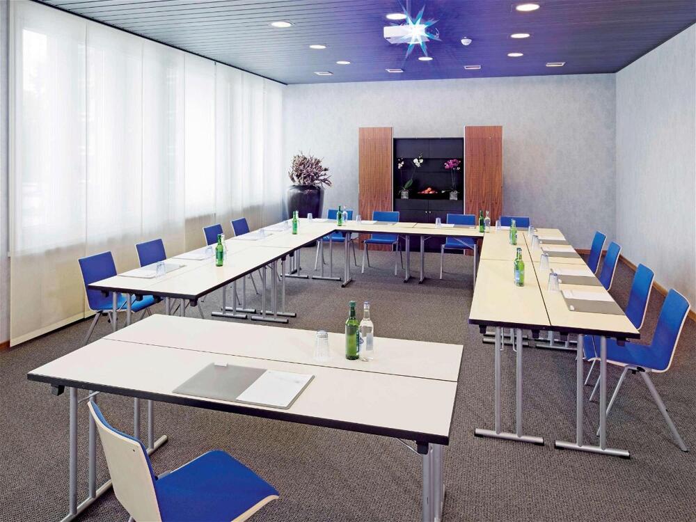 Foto general de Mövenpick Hotel Zurich Airport