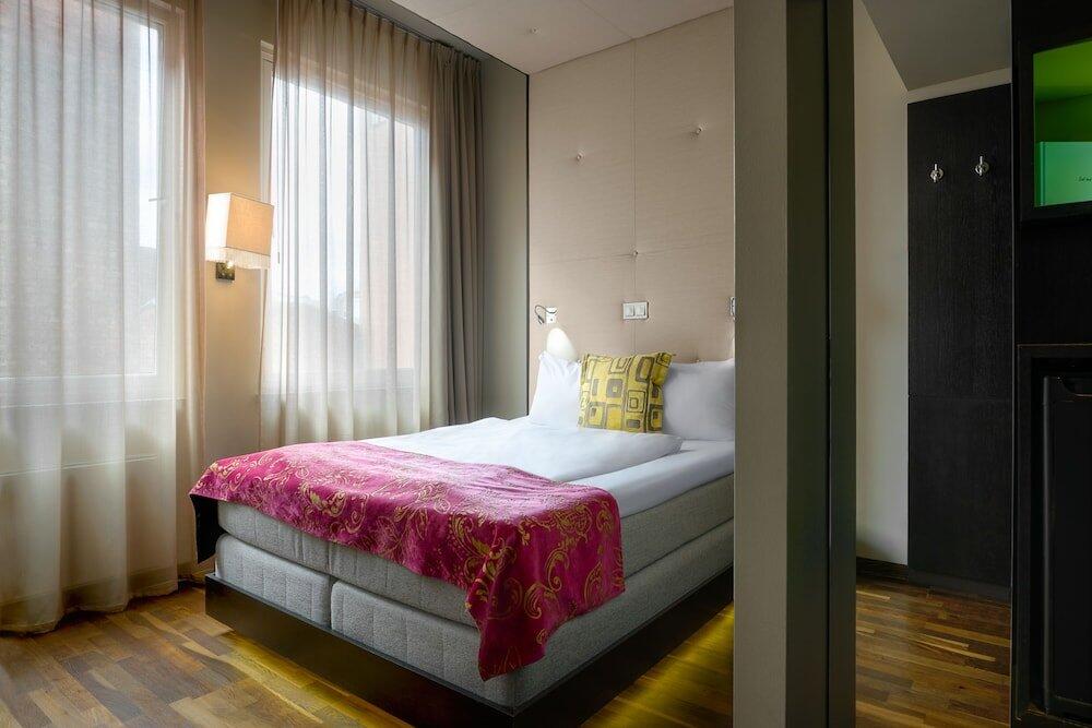 Foto de una habitación de Clarion Collection Hotel Folketeateret