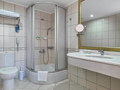 Foto del baño de Starlight Resort Hotel