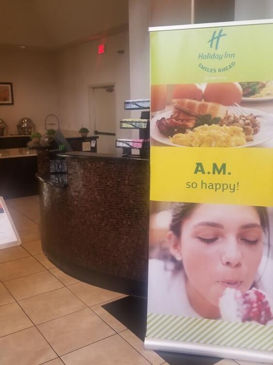 Foto de restauración de Holiday Inn Hotel &amp;amp; Suites Albuquerque Airport, an IHG Hotel