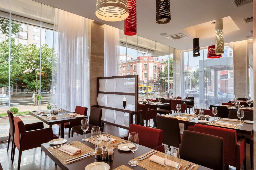 Foto de restauración de Hotel Hilton Garden Inn Krasnodar
