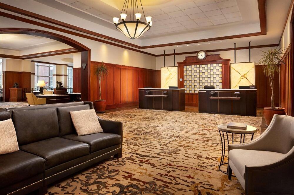 Foto de las zonas nobles de The Inn at Penn, A Hilton Hotel