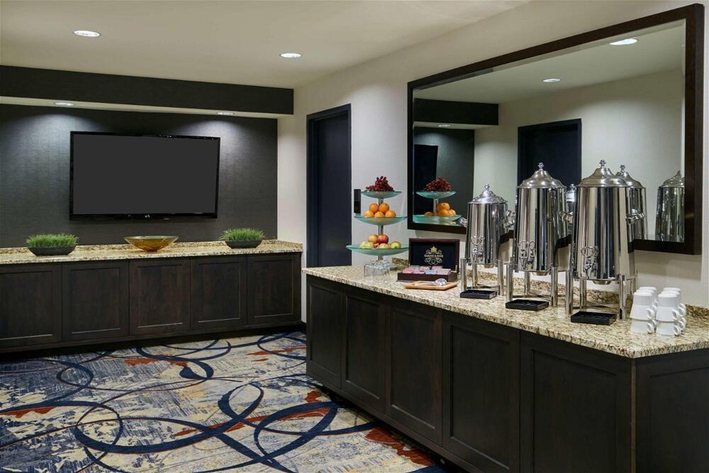 Foto de restauración de The Inn at Penn, A Hilton Hotel