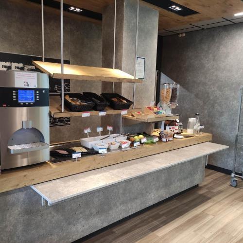 Foto de restauración de Hotel ibis budget Tours Centre Gare