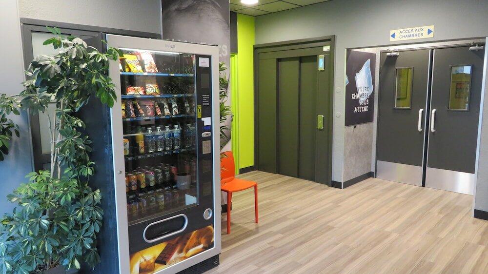 Foto de las zonas nobles de Hotel ibis budget Tours Centre Gare