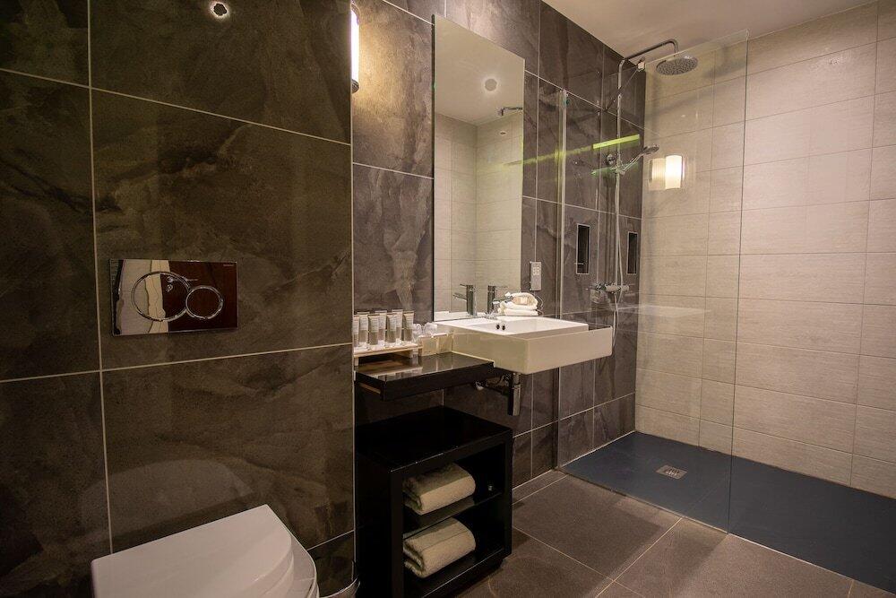 Foto del baño de Fota Island Hotel and Spa