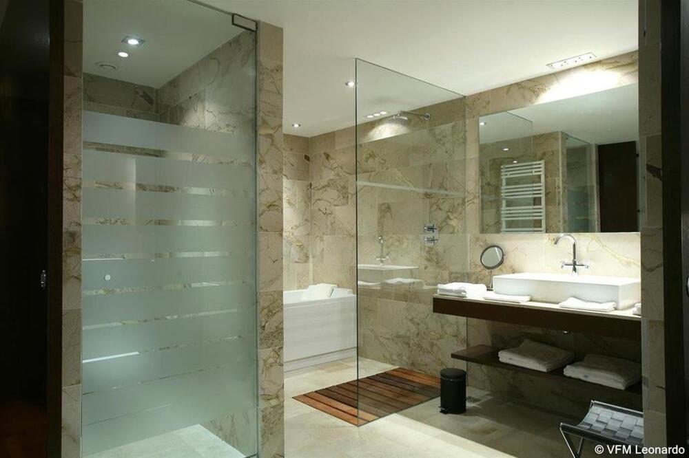 Foto del baño de Finca Prats Hotel Golf &amp;amp; Spa