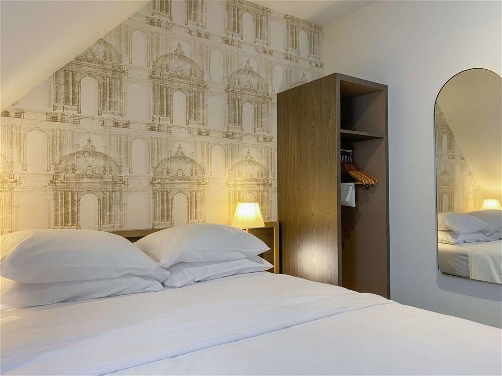 Foto de una habitación de Best Western Royal Hotel Caen