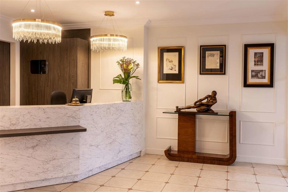 Foto de los servicios de Best Western Royal Hotel Caen