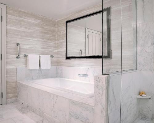 Foto del baño de Four Seasons Hotel Boston