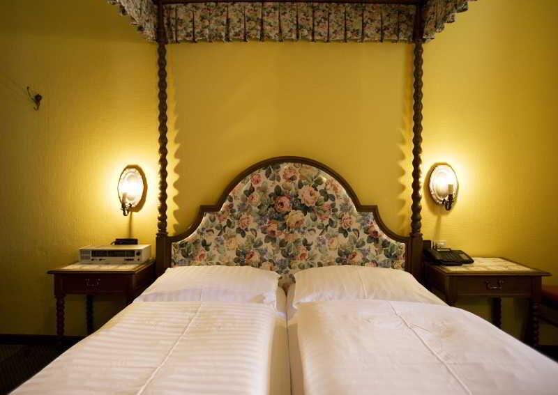 Foto de una habitación de Hotel Hohenstauffen