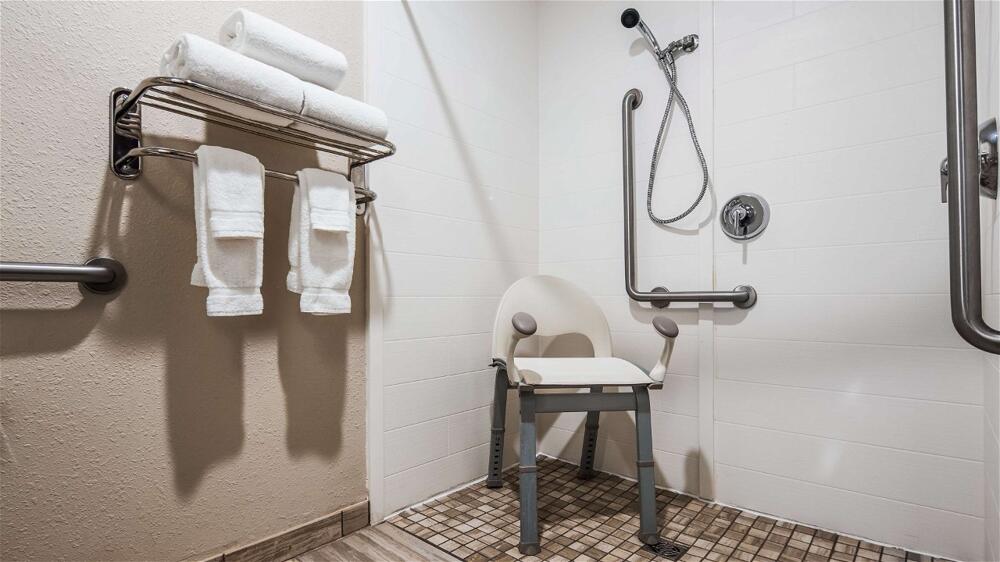 Foto del baño de Best Western Plus Nashville Airport Hotel
