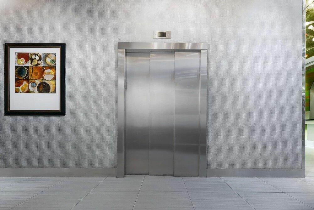 Foto de los servicios de Hotel OYO Times Square