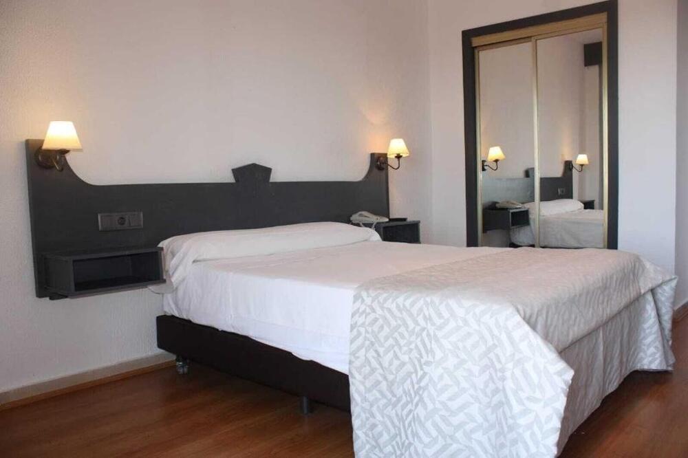 Foto de una habitación de Hotel Lisboa