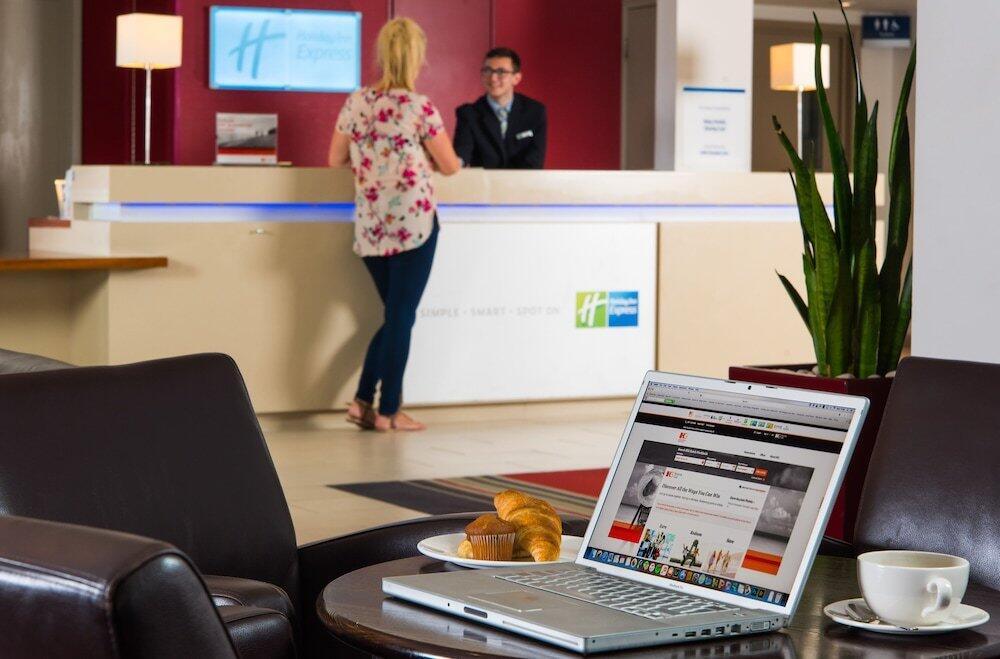 Foto general de Holiday Inn Express Derby Pride Park, an IHG Hotel