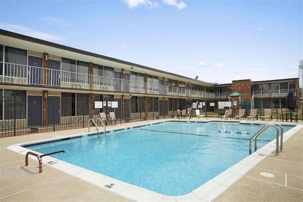 Foto de los servicios de Hotel Days Inn by Wyndham Frederick