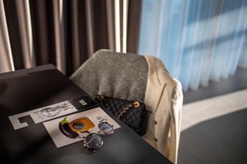 Foto de una habitación de J44 Lifestyle Hotel