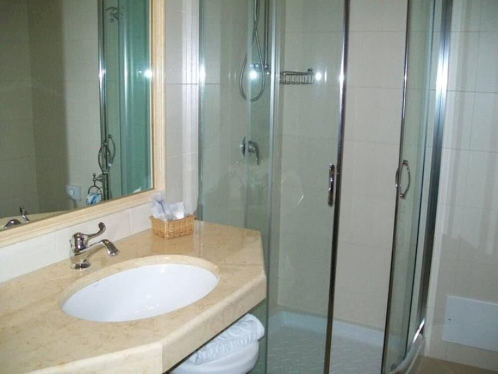 Foto del baño de Hotel Federico II