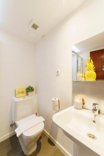 Foto del baño de Hotel House by Pillow