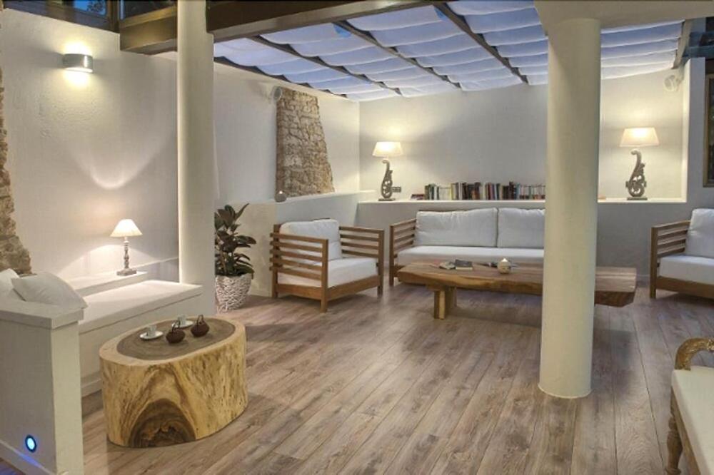 Common areas – Hotel El Petit Convent