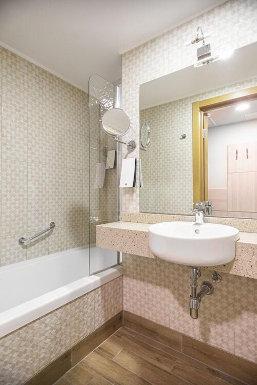 Foto del baño de Wellton Riga Hotel &amp;amp; SPA