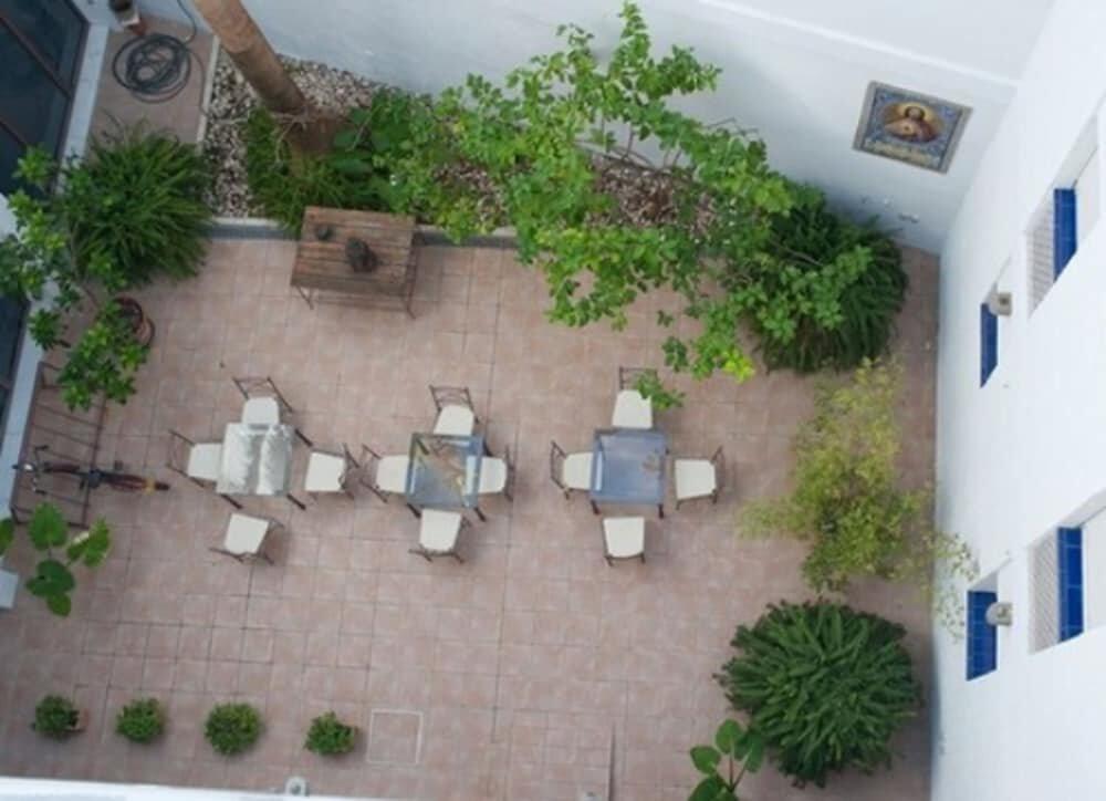 Foto del entorno de Hotel Alcántara