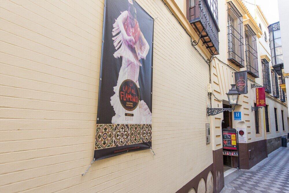 Foto del exterior de Hotel Alcántara