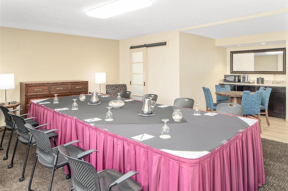 Foto general de Hotel Crowne Plaza Fort Myers At Bell Tower Shops