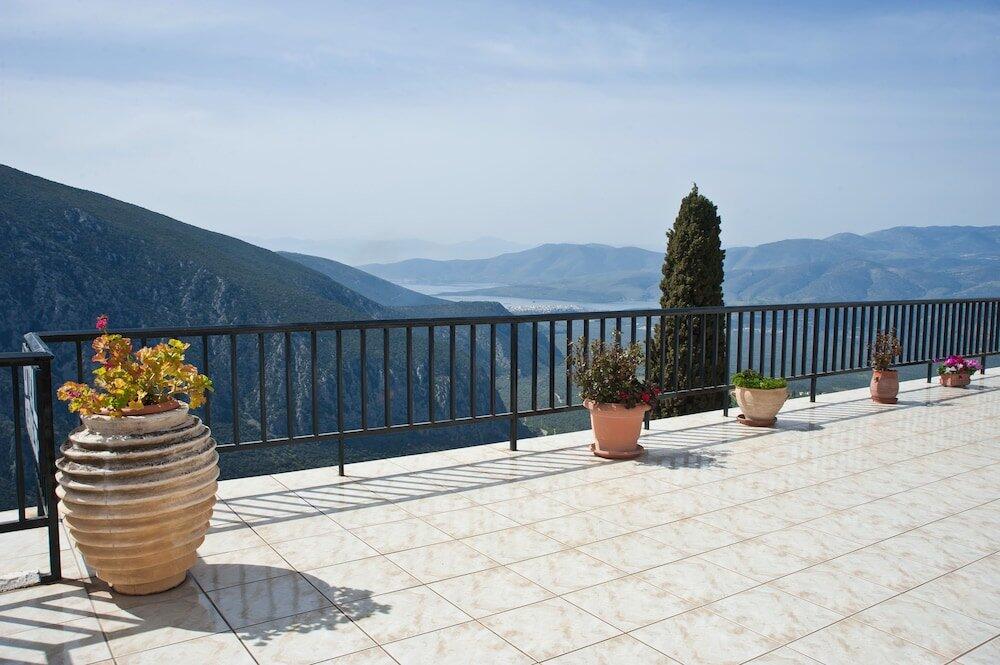 Foto del exterior de Hermes Delphi Hotel