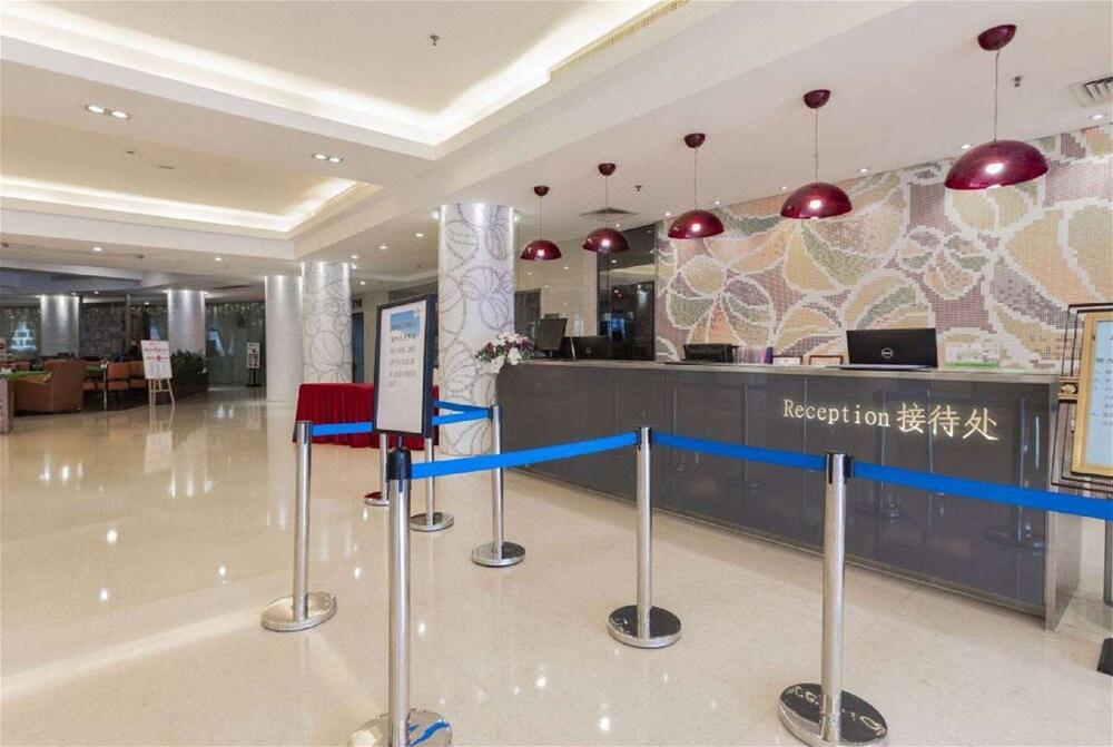 Foto de los servicios de Hotel Days Inn Guangzhou