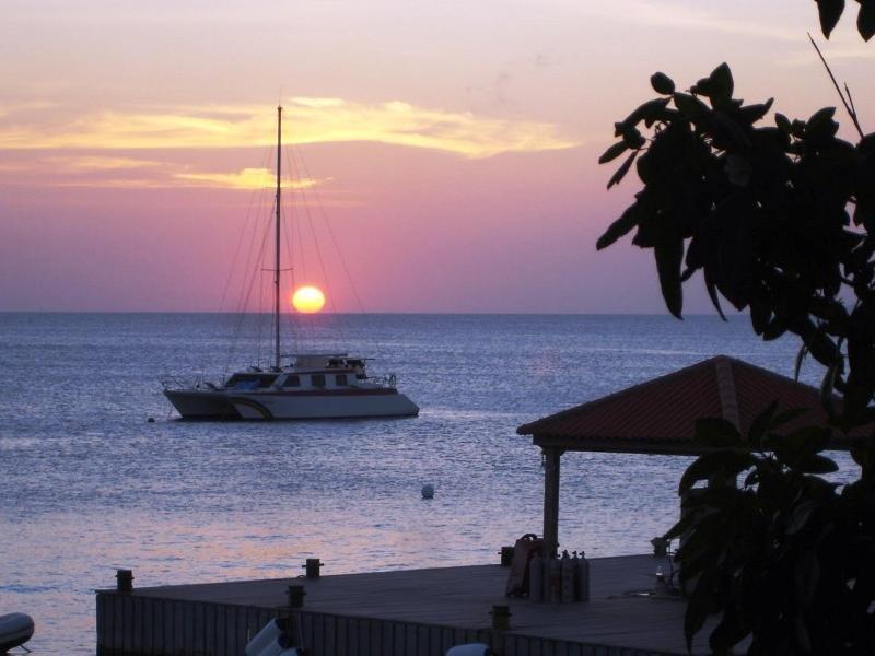 Foto general de Complejo Van der Valk Plaza Beach &amp;amp; Dive Resort Bonaire