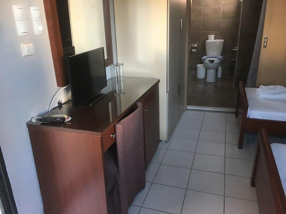 Foto de una habitación de Hermes Hotel