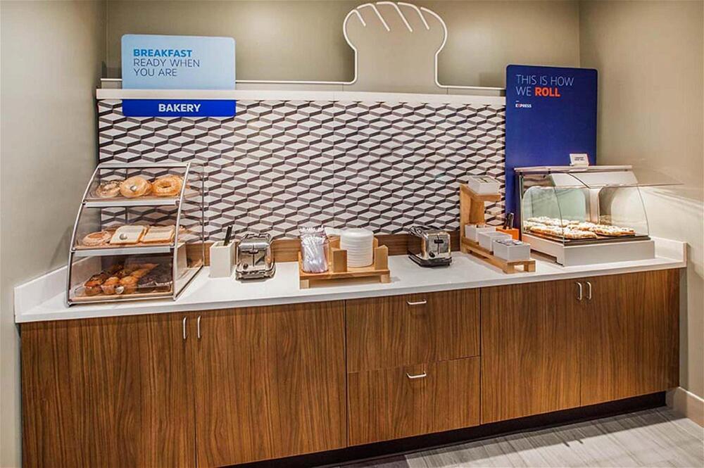 Foto de restauración de Holiday Inn Express Boone, an IHG Hotel