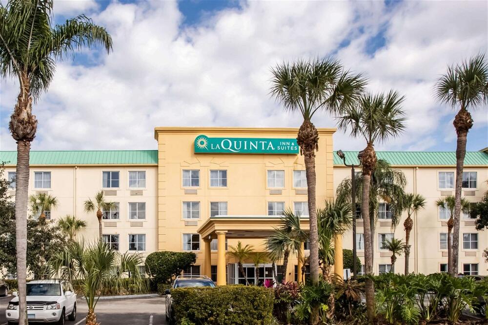 Foto del exterior de Hotel La Quinta by Wyndham Melbourne Viera