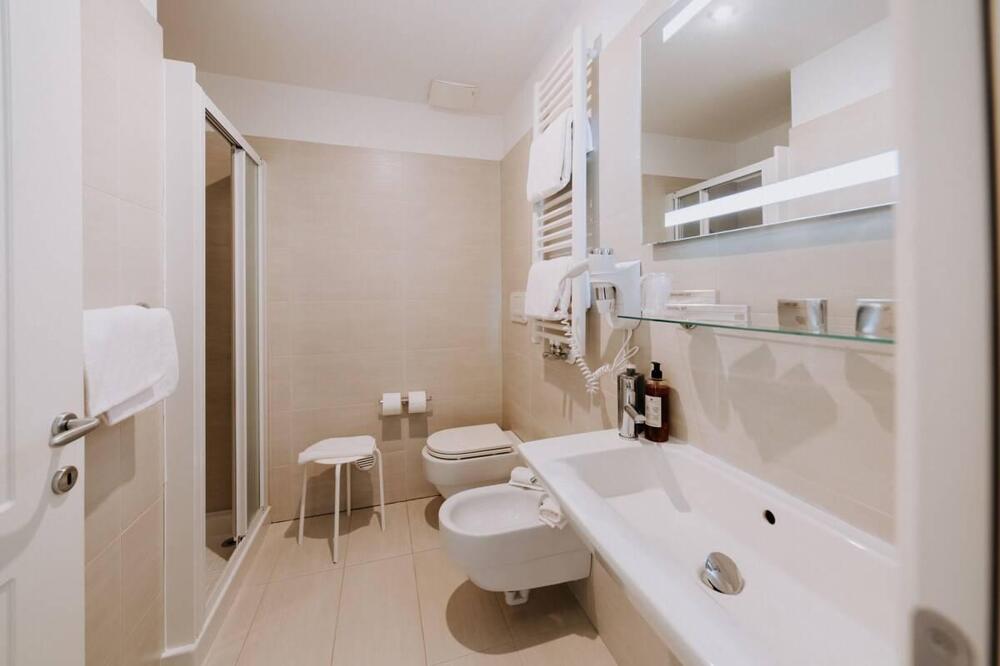 Foto del baño de Hotel Villa Patriarca