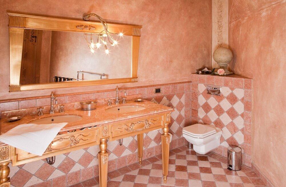 Foto del baño de Hotel Schloss Matzen