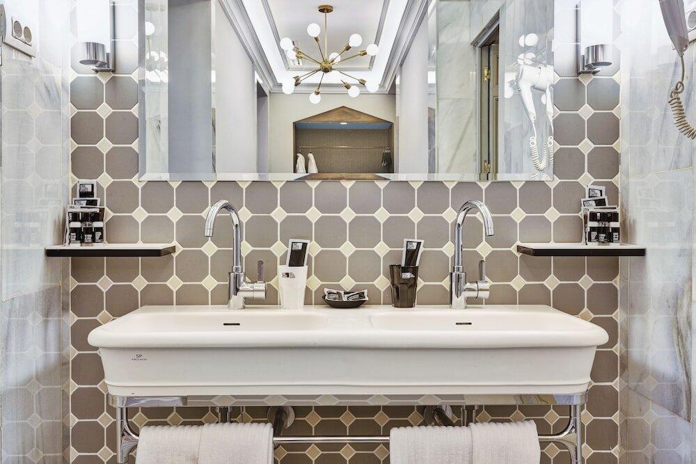 Foto del baño de Hotel One Shot Recoletos 04