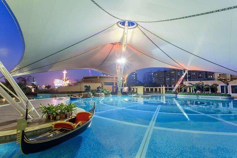 Foto de los servicios de The Venice Raytour Hotel Shenzhen (close to HappyValley and Window of the world, has 1500m² outdoor pool)
