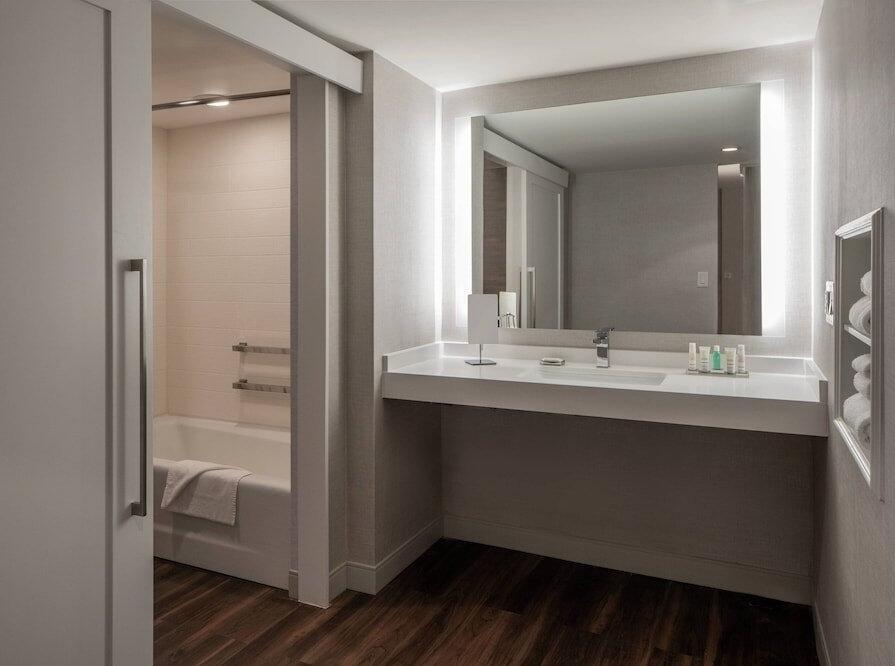 Foto del baño de Hotel Tysons Corner Marriott