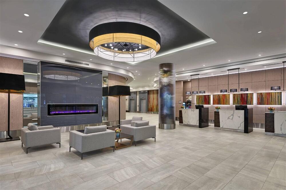 Foto de las zonas nobles de Delta Hotels by Marriott Edmonton Centre Suites