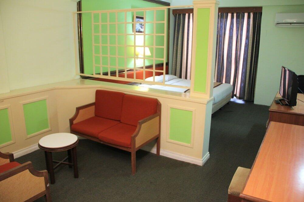 Foto de una habitación de Miri Hotel