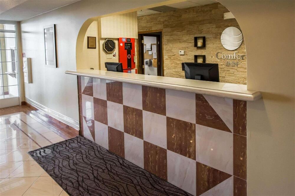 Foto general de Hotel Comfort Inn Crystal Lake - Algonquin