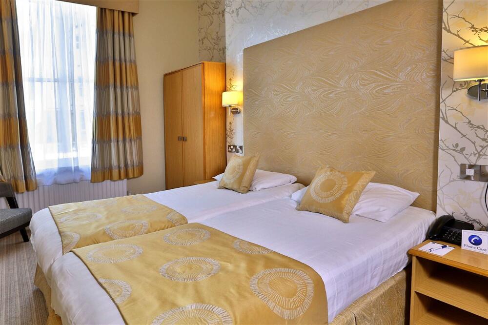 Foto de una habitación de Best Western York House Hotel