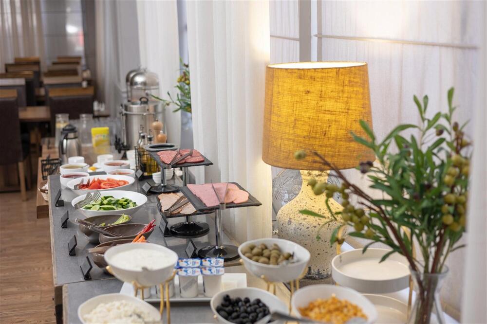 Photo – Best Western Tbilisi Art Hotel