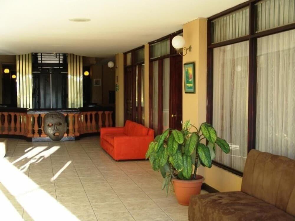 Foto de las zonas nobles de Hotel America