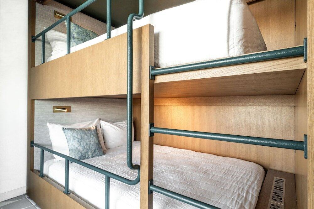 Foto de una habitación de Hotel Red Jacket Beach Resort