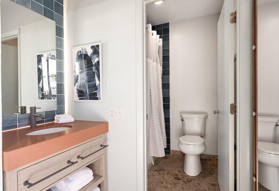 Foto del baño de Hotel Red Jacket Beach Resort