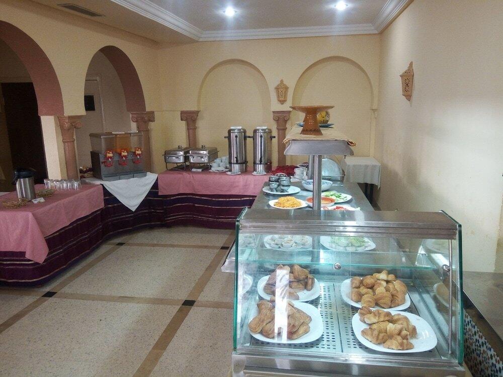 Foto de restauración de Hotel Les Mimosas Tabarka