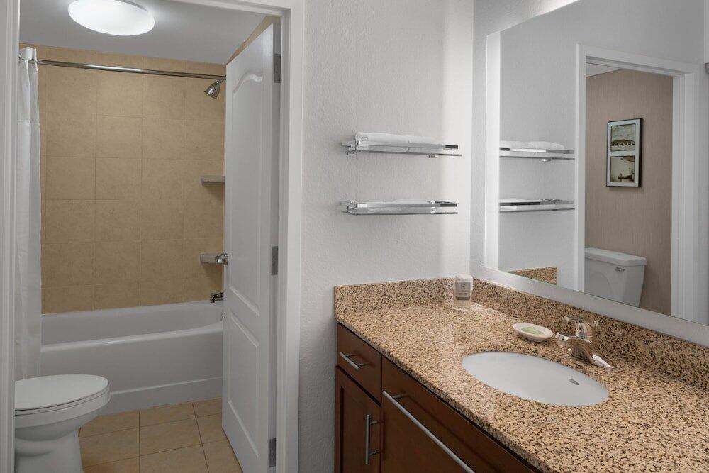 Foto del baño de Hotel Residence Inn East Rutherford Meadowlands