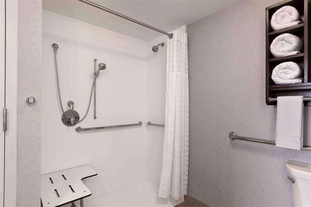 Foto del baño de Hotel Homewood Suites Washington DC Convention Center